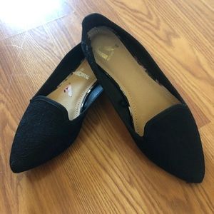 Pointy Toed Flats